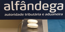 Apreensões de Cocaína dissimulada “in corpore” no Aeroporto do Porto.